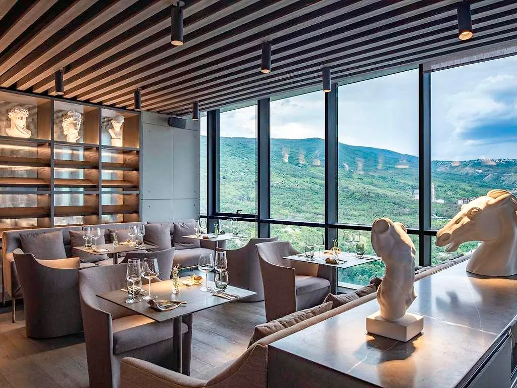 Pullman Tbilisi Axis Towers Hotel 5*,