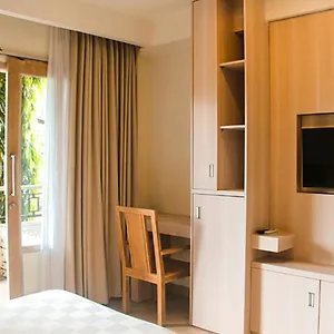 https://rumah-bumbu-boutique-hotel.ubudhotelsnow.com