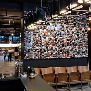 Zoom 4* Bruxelles